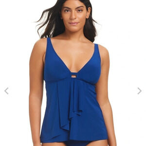 NWT Beyond Control Solid Front-Cascade Tankini Top in Blue NEW